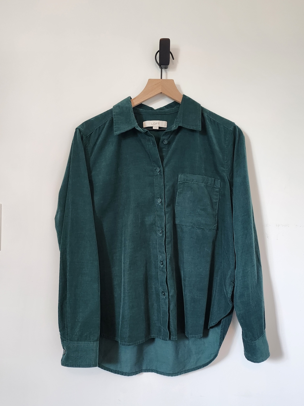 LOFT Teal Green Long-Sleeve Button-Down Shirt